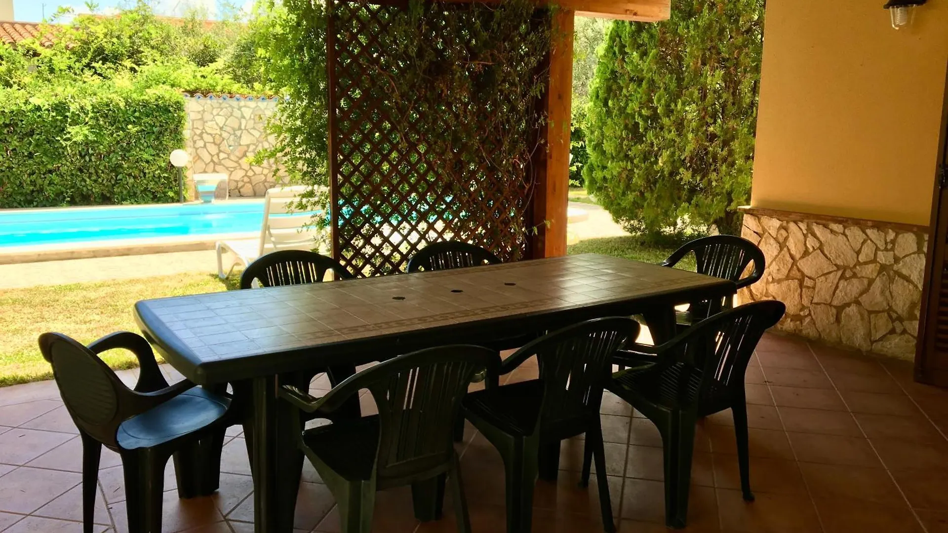 Villino Giulia Villa Altavilla Milicia Italy